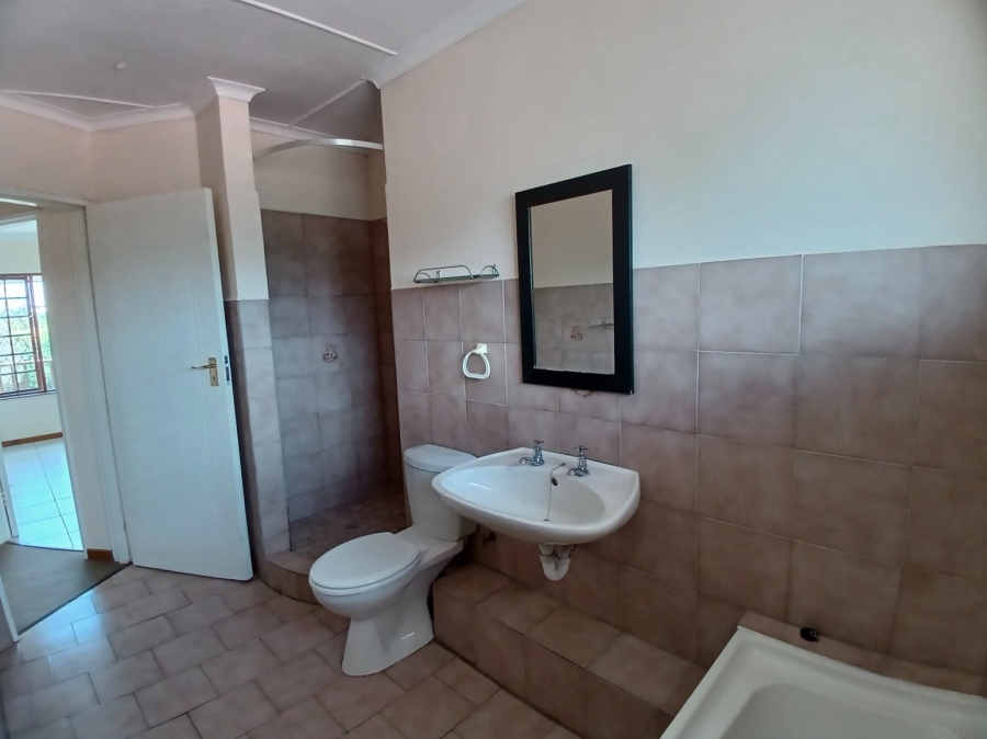 To Let 3 Bedroom Property for Rent in Blue Bend Eastern Cape